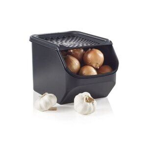 New Tupperware Onion Keeper